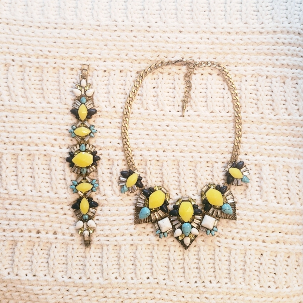 Necklace & Bracelet Set